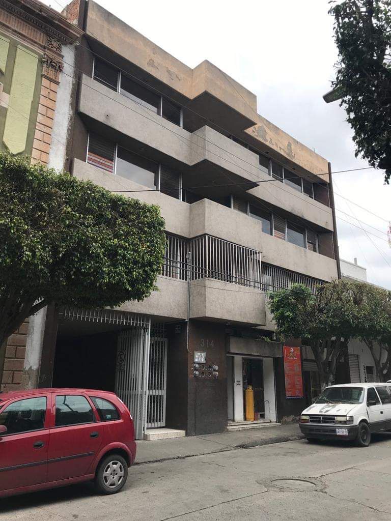 EDIFICIO EN VENTA EN EL CENTRO HISTÓRICO DE LEÓN GTO