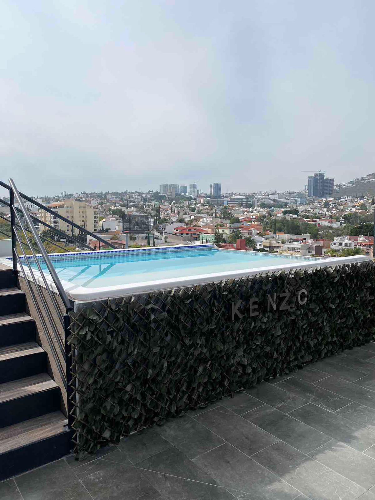 DEPARTAMENTO EN RENTA EN TORRE KENZO ZONA DORADA LEÓN GTO