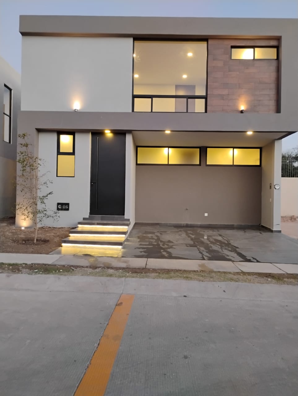 CASA EN VENTA EN FRACCIONAMIENTO VALLES DEL MOLINO EN LEÓN GTO ZONA NORTE