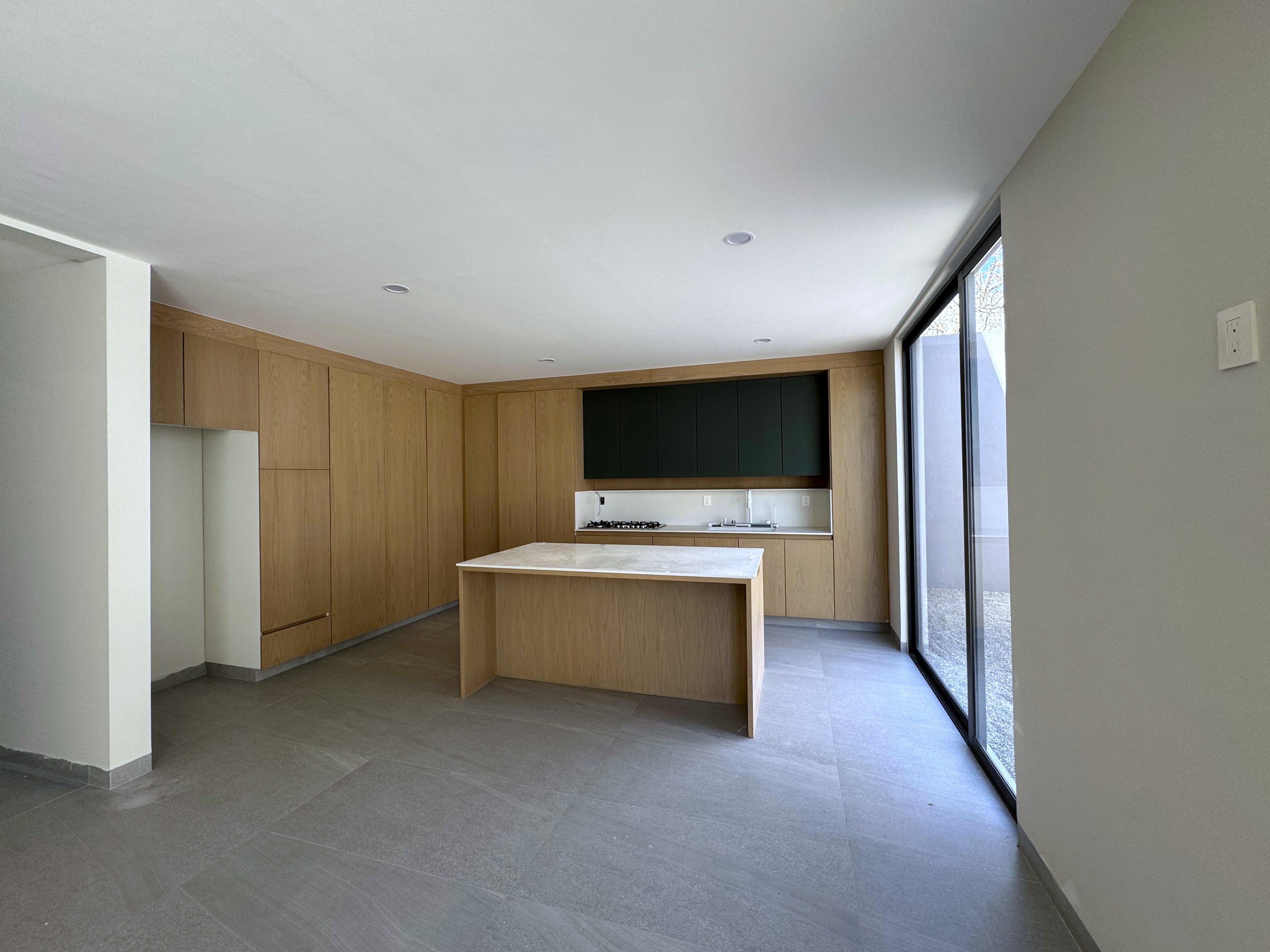 HERMOSA CASA NUEVA EN VENTA LOMAS DEL MOLINO LEÓN GTO