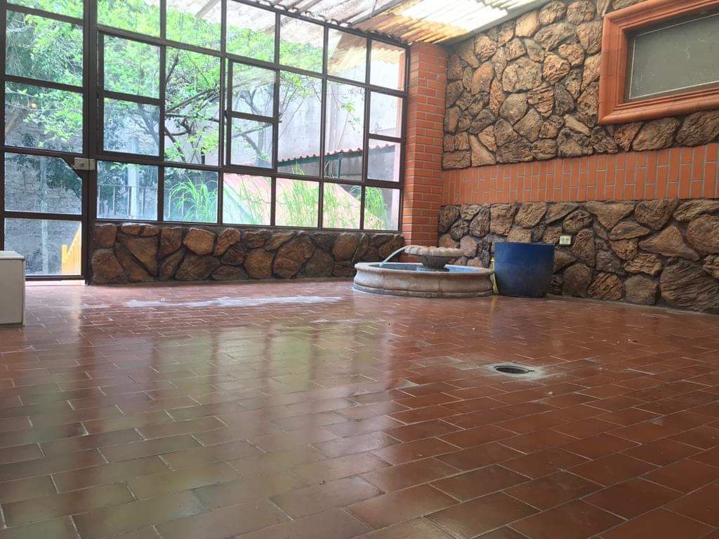 EDIFICIO EN VENTA EN EL CENTRO HISTÓRICO DE LEÓN GTO